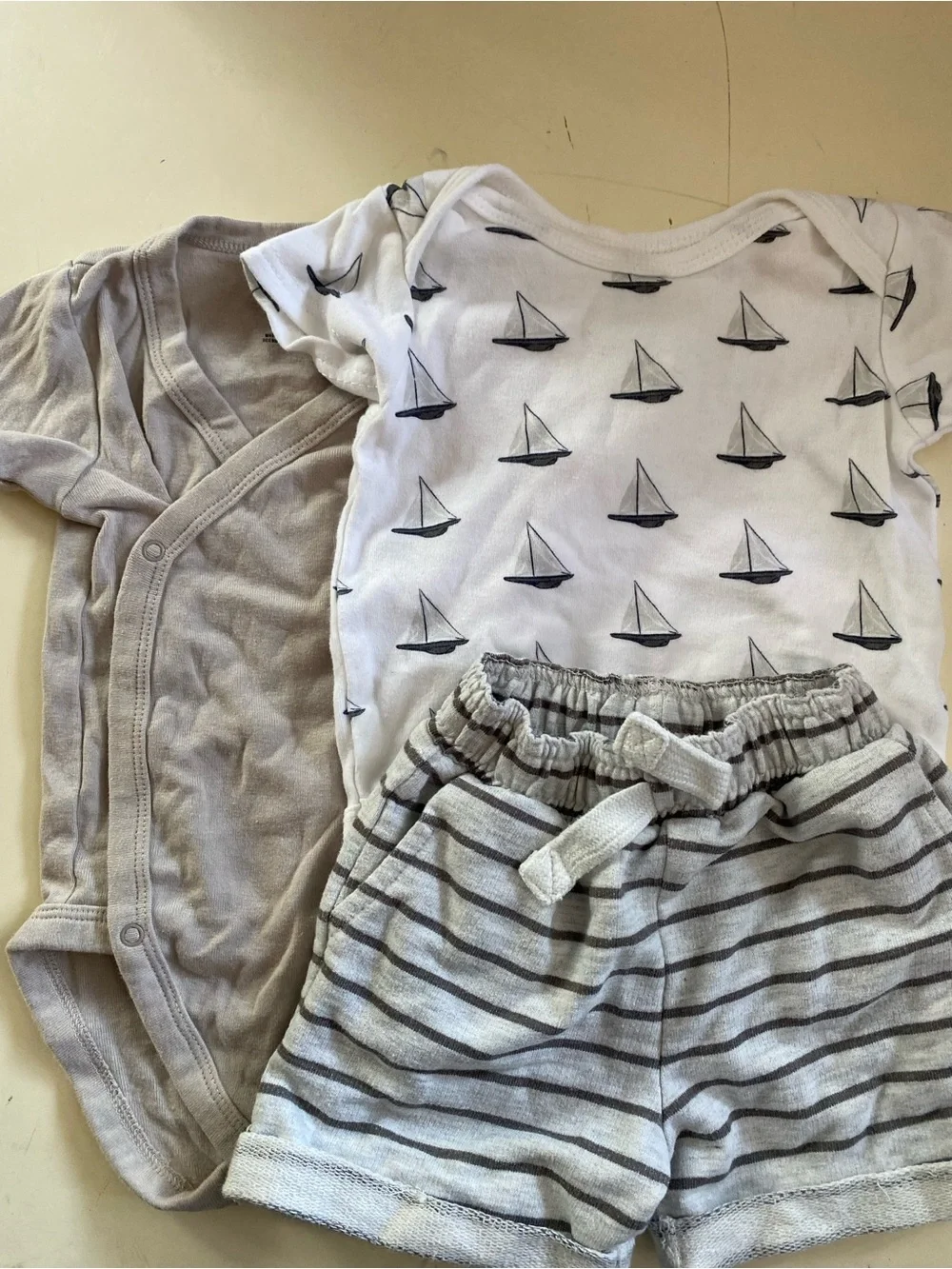 Set of 3 Baby Clothes 3-6 Months